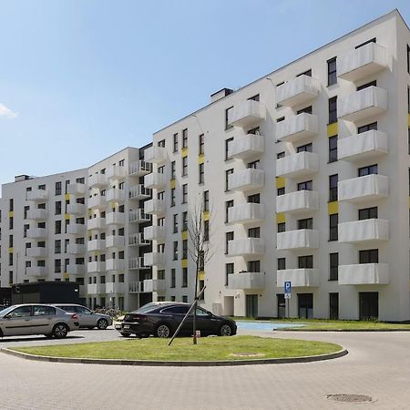 Elegant Pet-Friendly Studio In Krakow By Noclegi Renters Екстер'єр фото